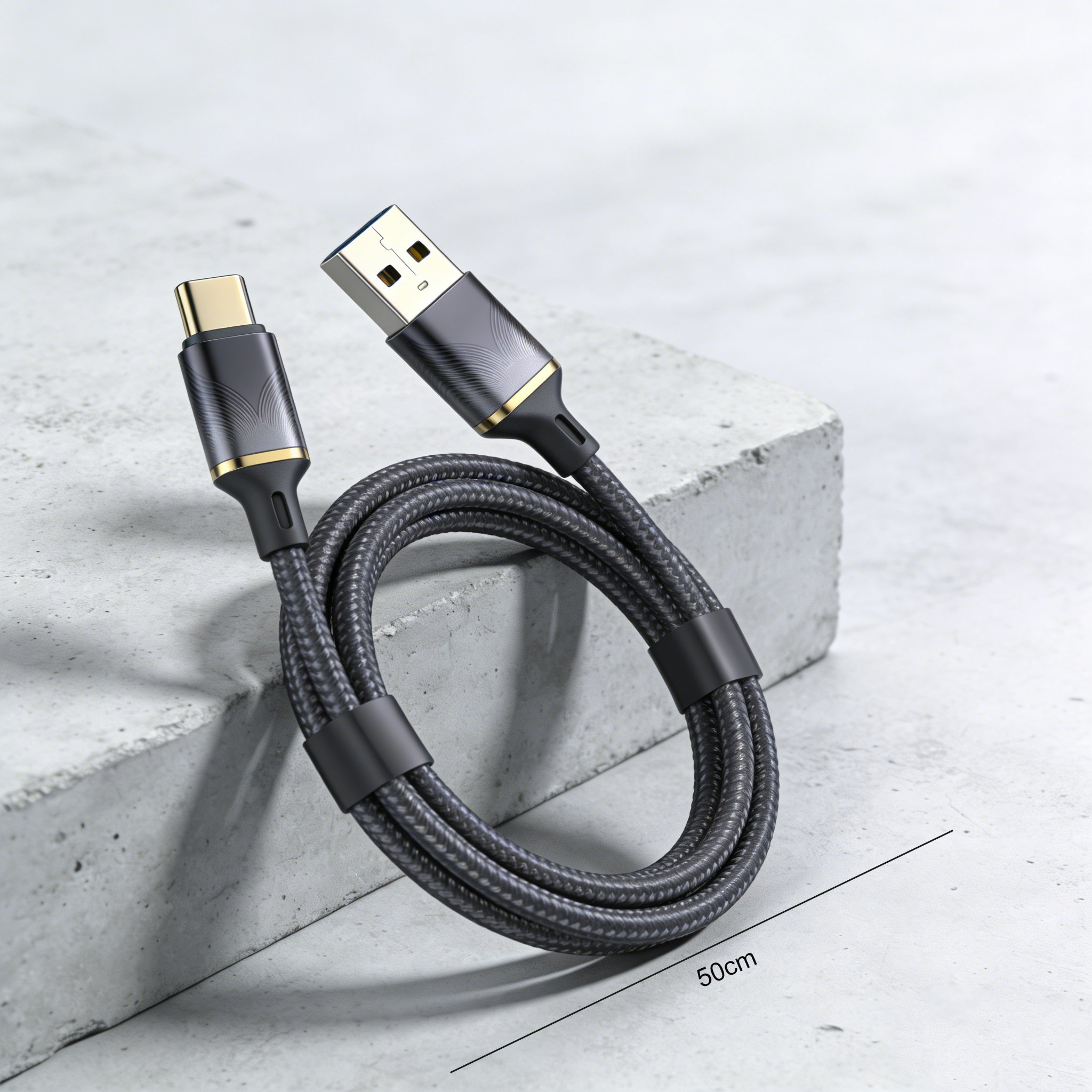 USBポートに差し込む急速充電データケーブル