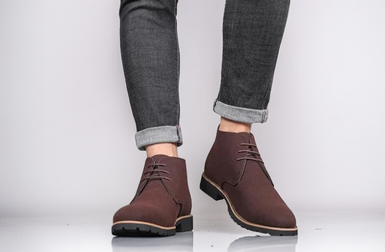 大きいサイズ展開の男性用カジュアルシューズ