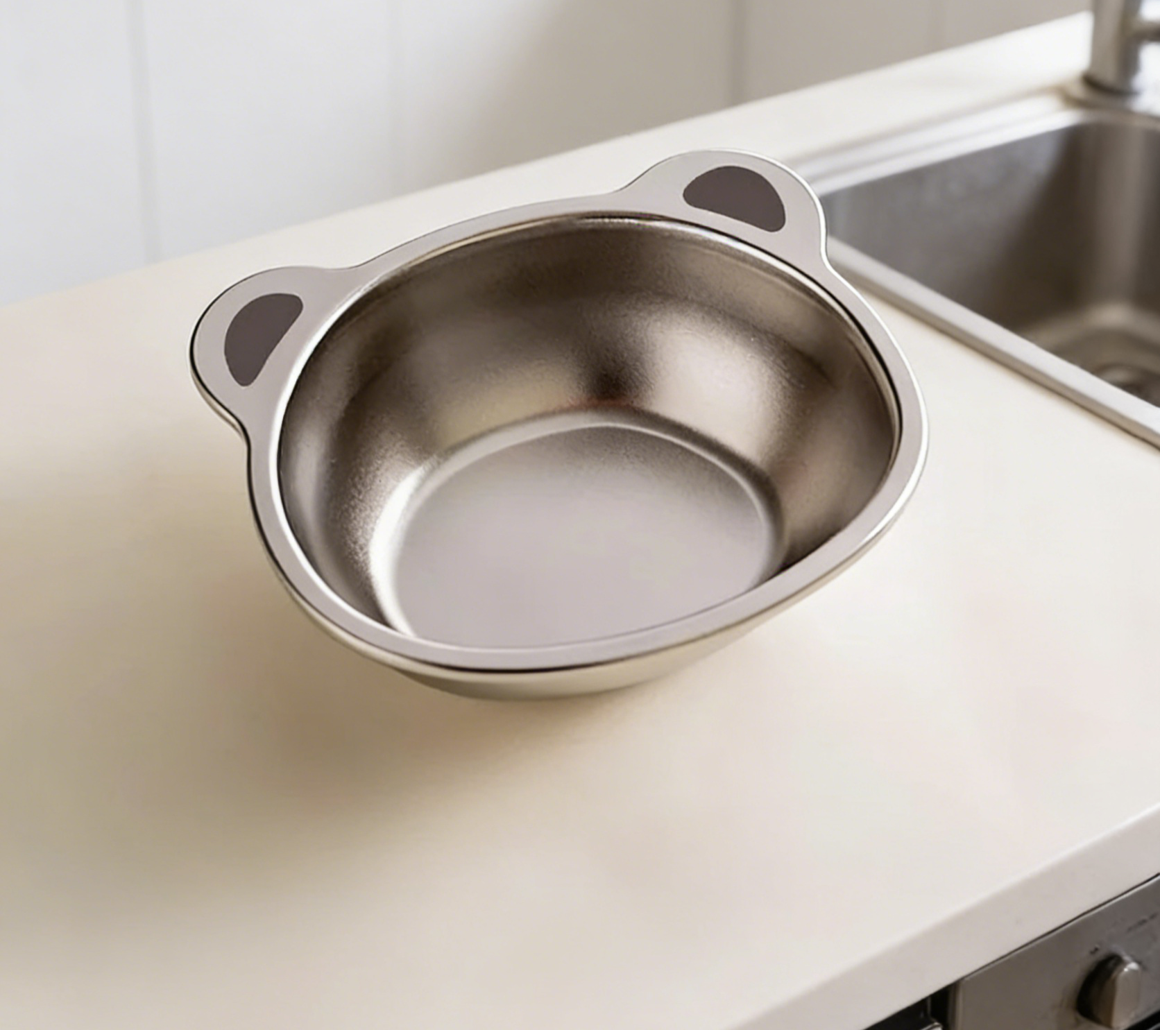 아이 식사에 적합한 안전한 스테인리스 그릇