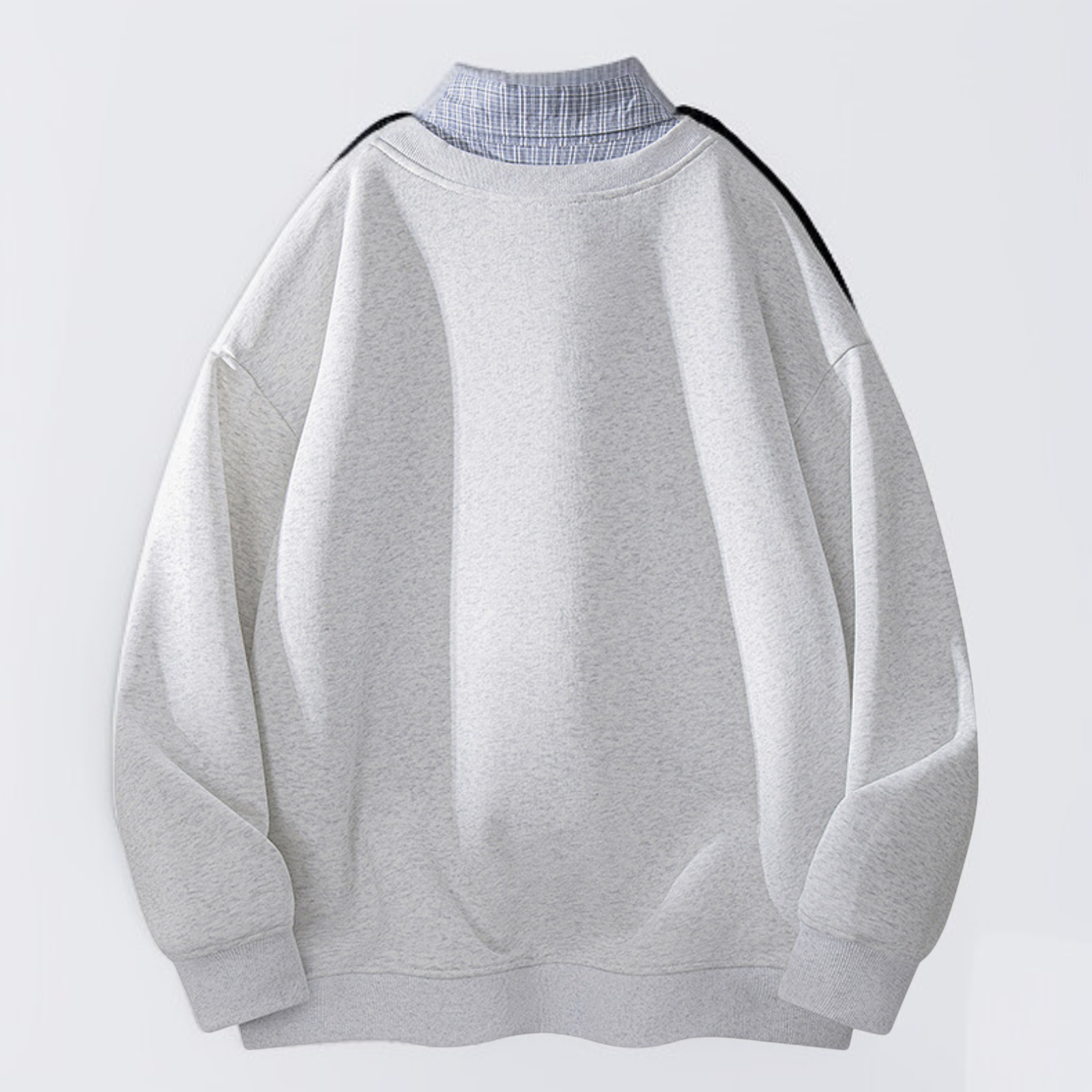 春夏秋に使えるトレンディトップス