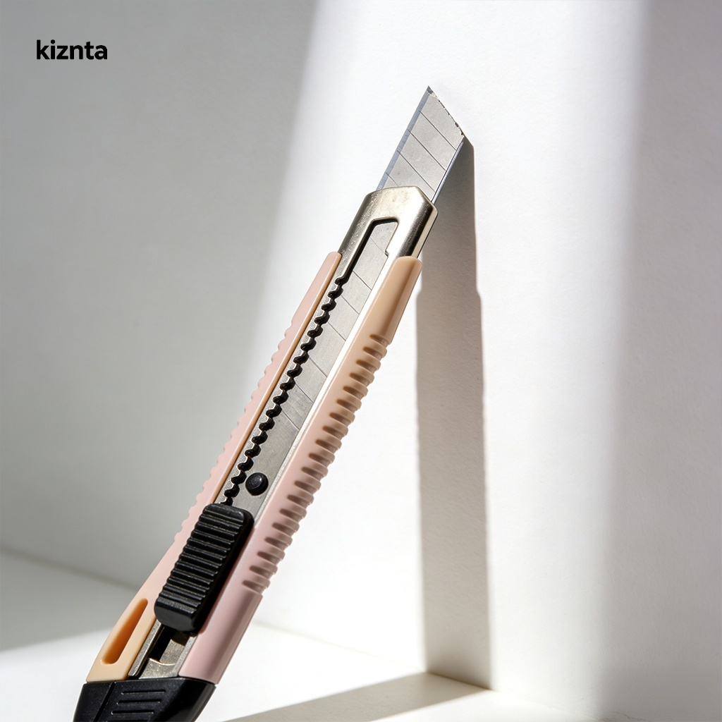 Balení 10 samosvorných univerzálních nožů