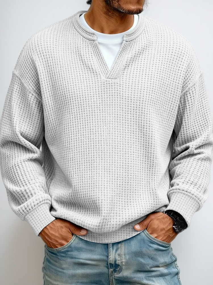 カジュアルコーデに合うシンプル長袖Tシャツ