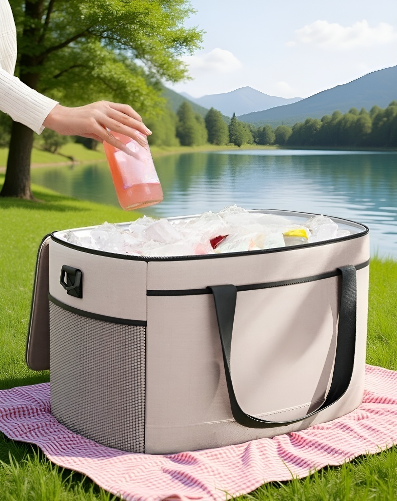 튼튼한 손잡이와 방수 소재