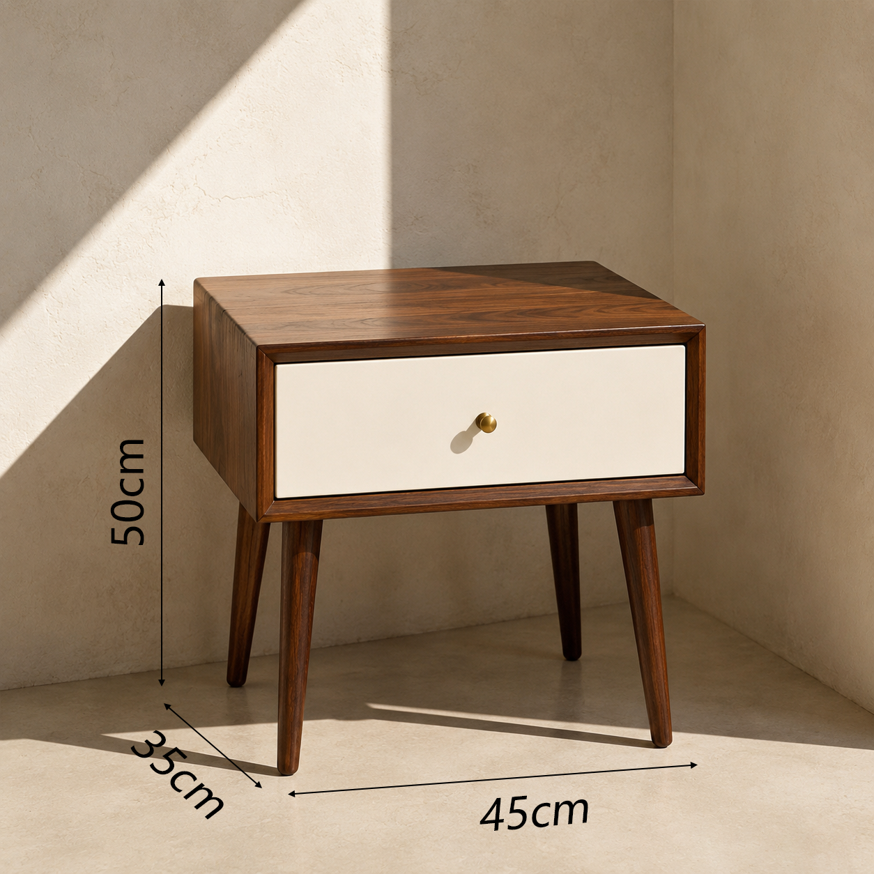 Detailansicht des Massivholz Nachtschrank Sets