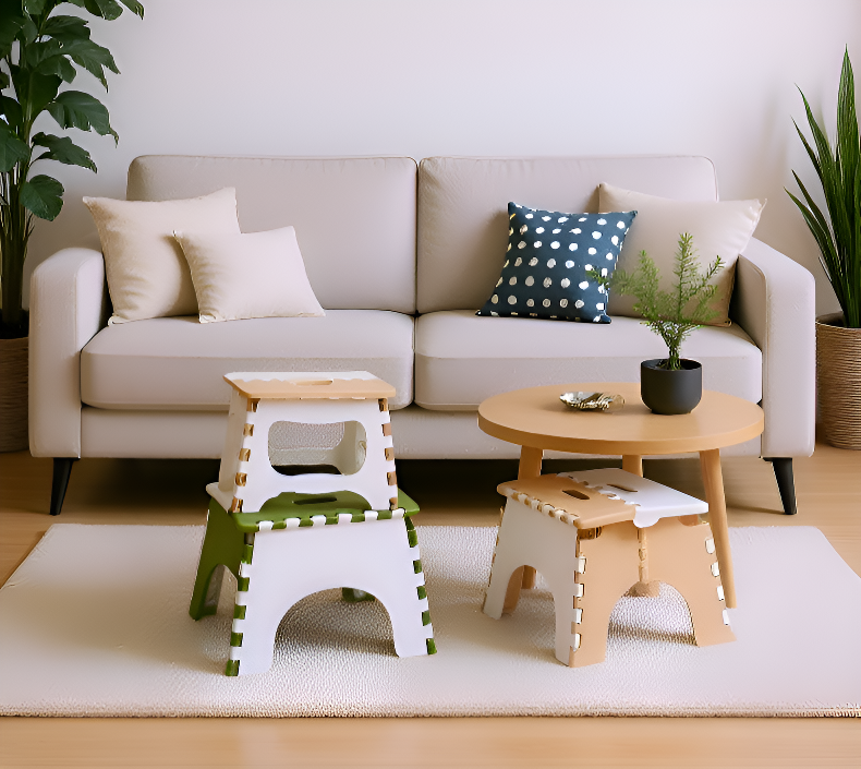 플라스틱 접이식 의자 접은 모습