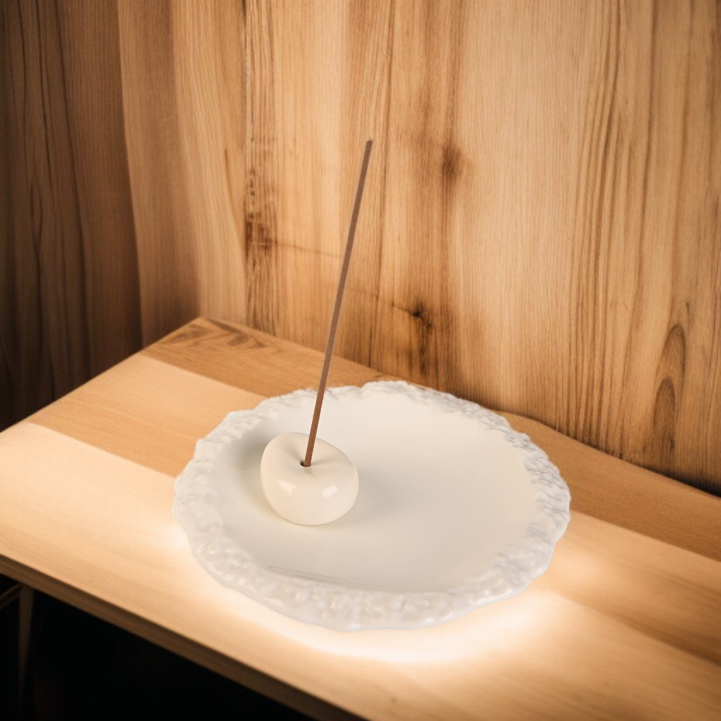 자연미를 강조한 향로 인테리어 소품