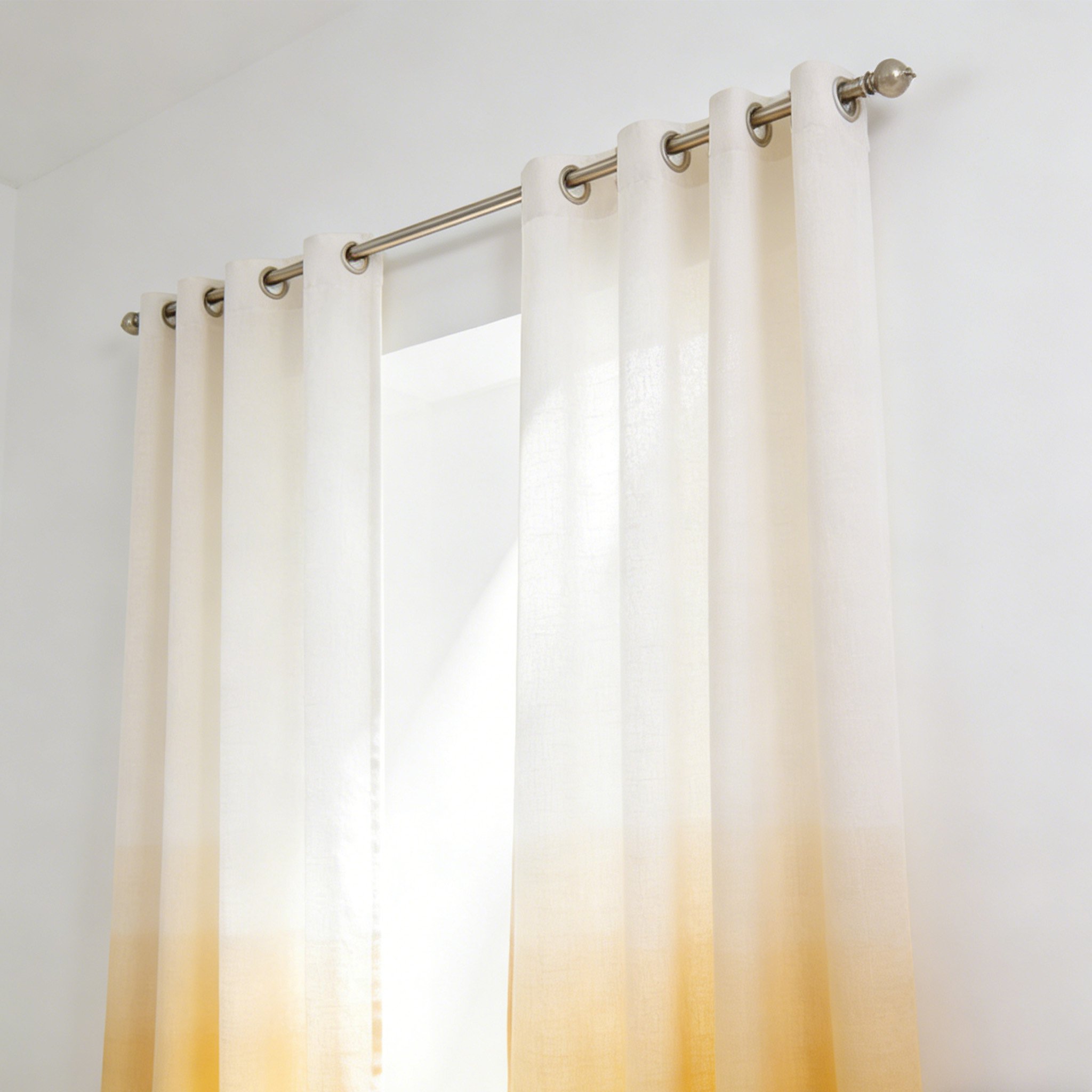 상큼한 컨트리 커튼 전체 모습