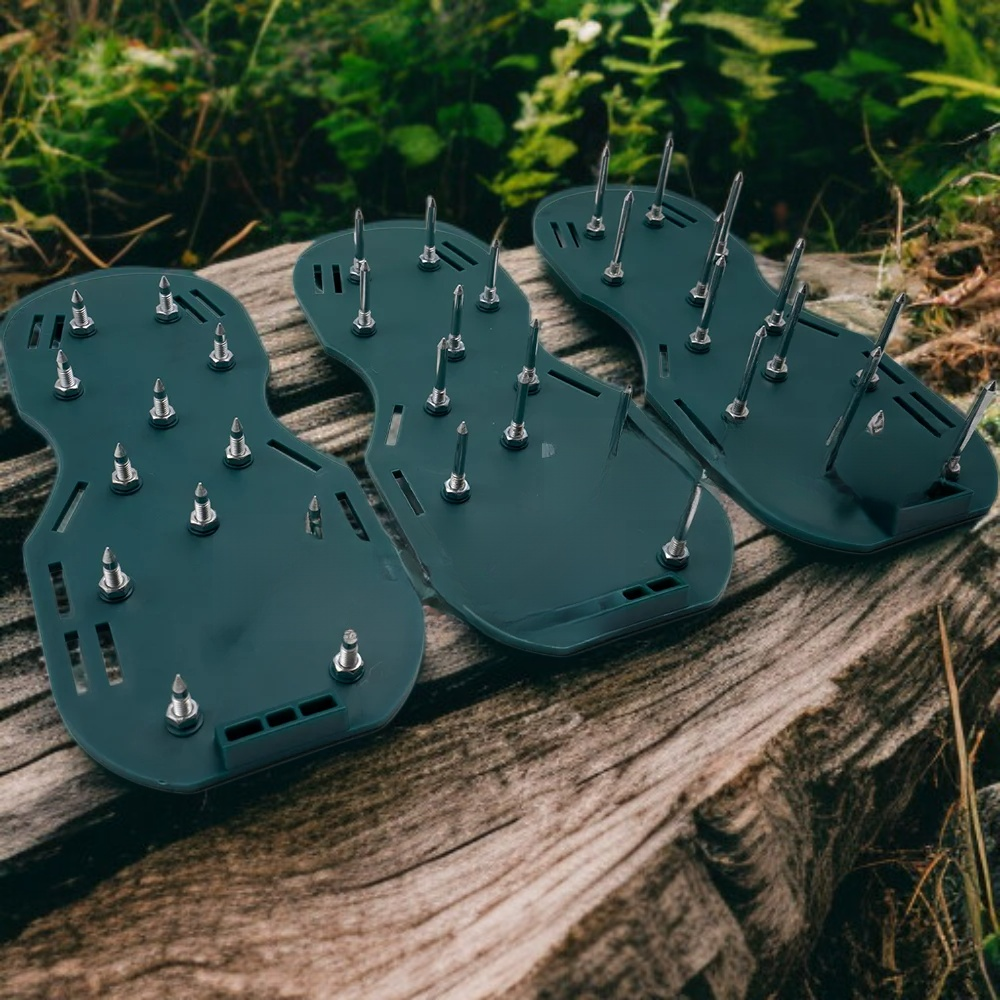 Tuliver nailed footwear for painting and waterproofing work