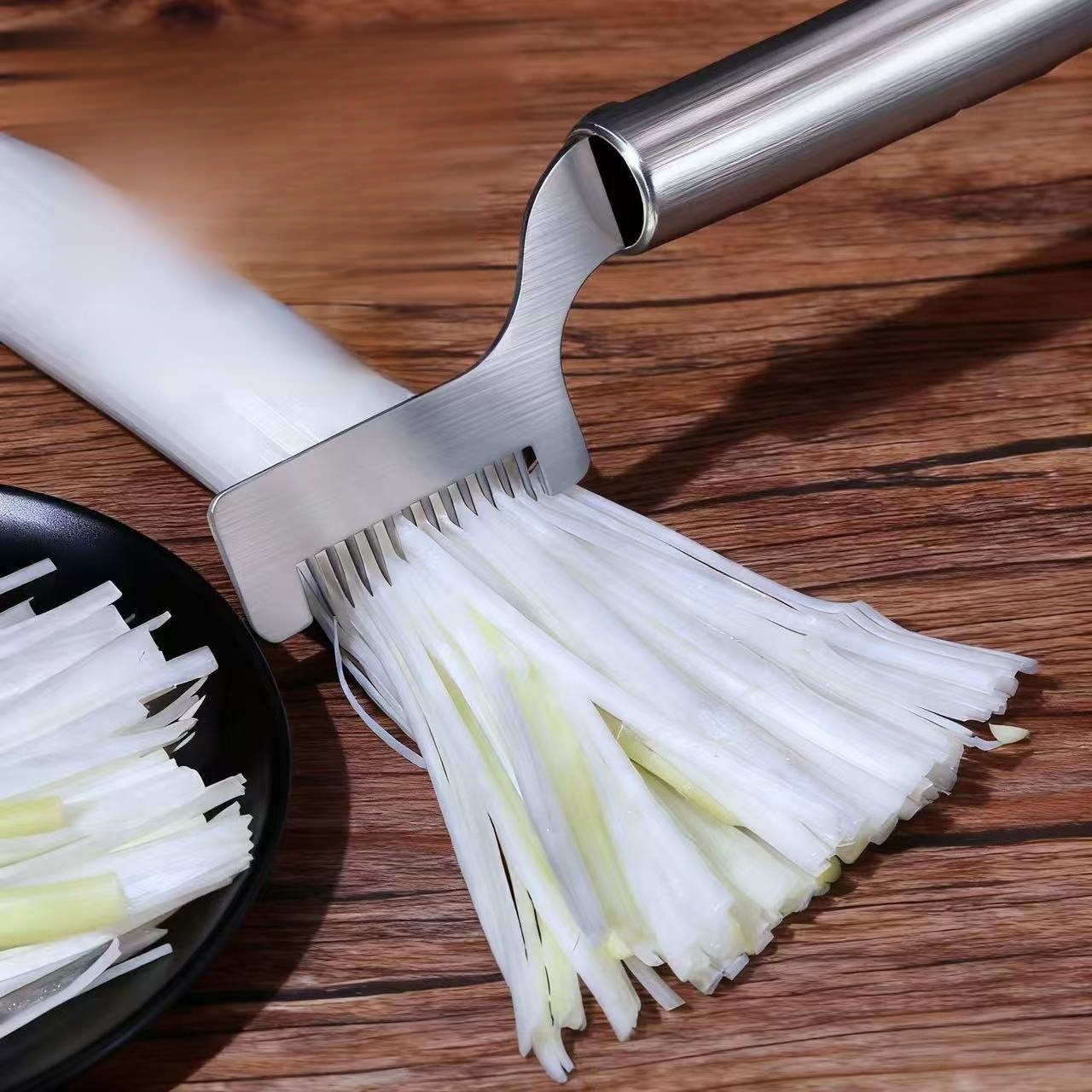 Multi-Functional Fine Scallion Slicer