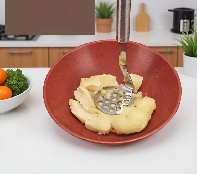 간편하게 사용할 수 있는 과일 압착기