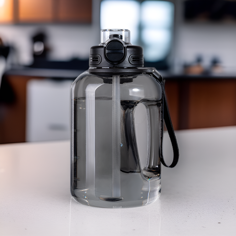 Outdoor sports water bottle