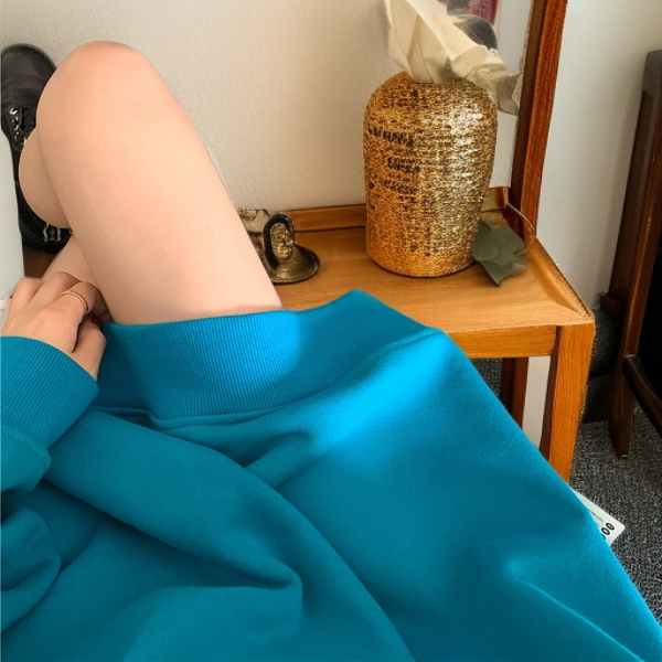 女性用ラウンドネック スウェットシャツ ゆったり大きいサイズ