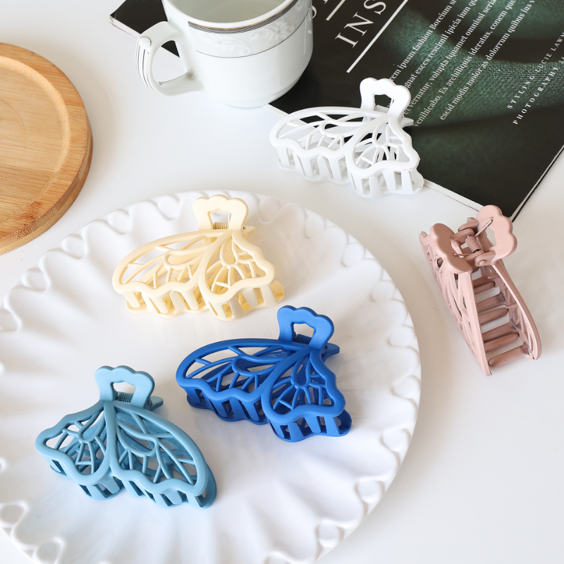 butterfly hair clip