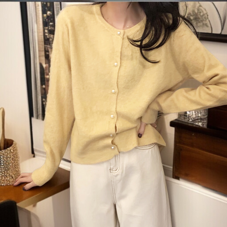여성 니트 가디건 긴팔 솔리드 상의 진주 버클 여성 봄가을 라운드 니트 가디건 부드러운 니트 코트
