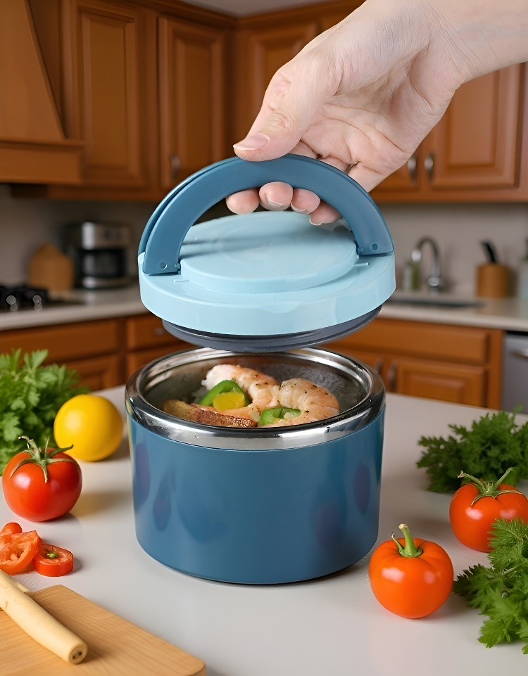 Portable insulated lunch box keeps food fresh and warm