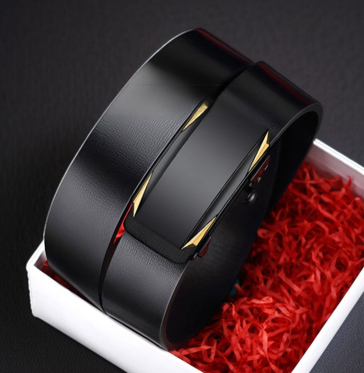 중장년 남성을 위한 고급 소가죽 벨트