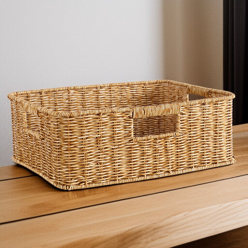 짠 소재의 튼튼한 수납 바구니