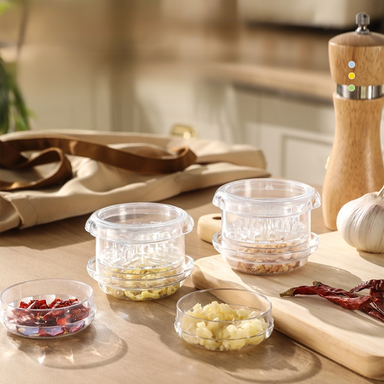 自動受け皿付き回転式ニンニククラッシャー