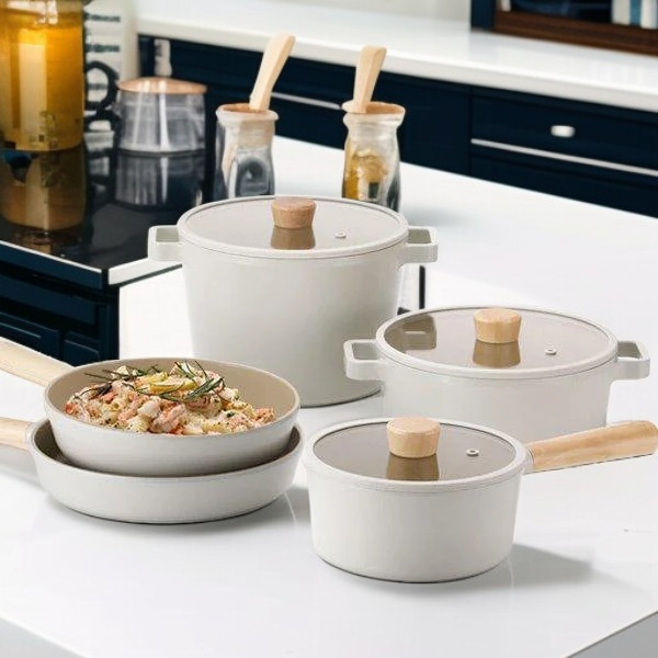  Neoflam Pika IH Induction Petite Wok 18cm