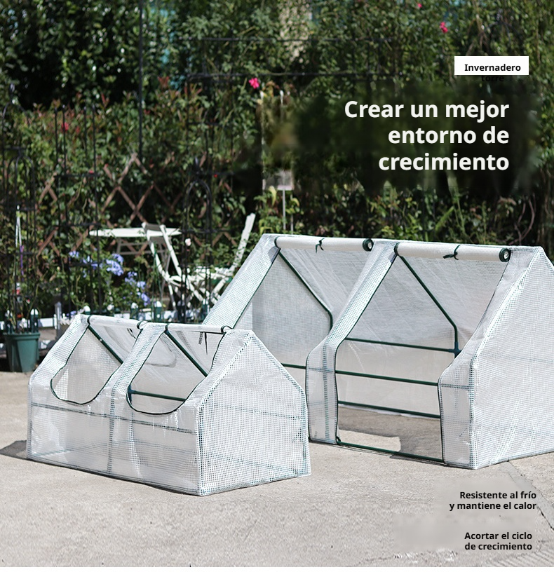 Vista frontal del invernadero a prueba de heladas en jardín