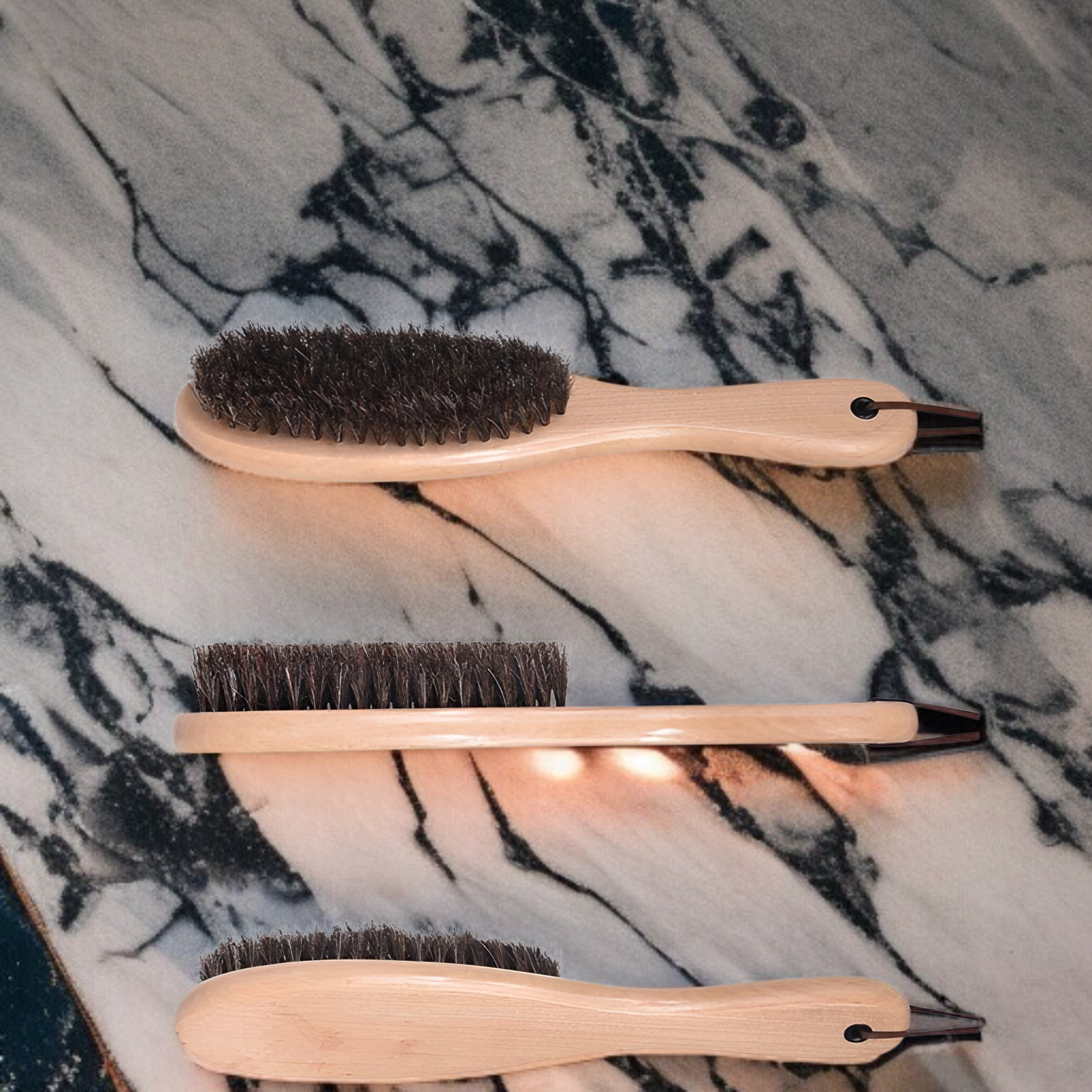 ウールコートに使える毛ケアブラシの使用例