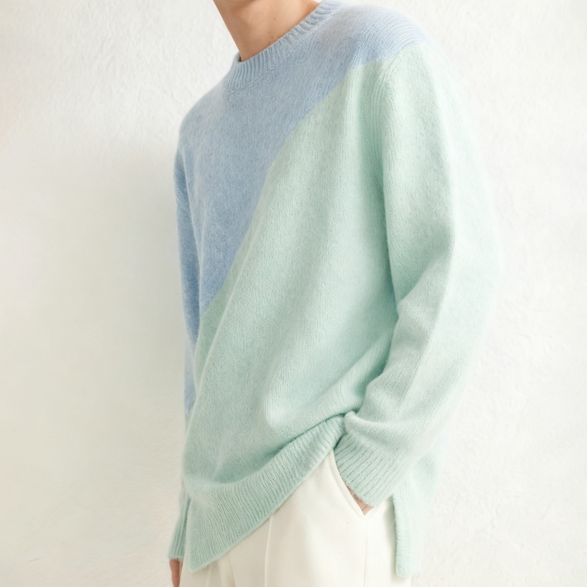 트렌디한 여성 니트 디테일