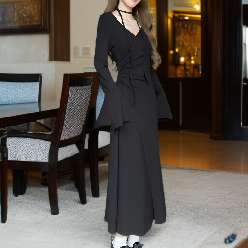 여리여리 실루엣의 여성 원피스