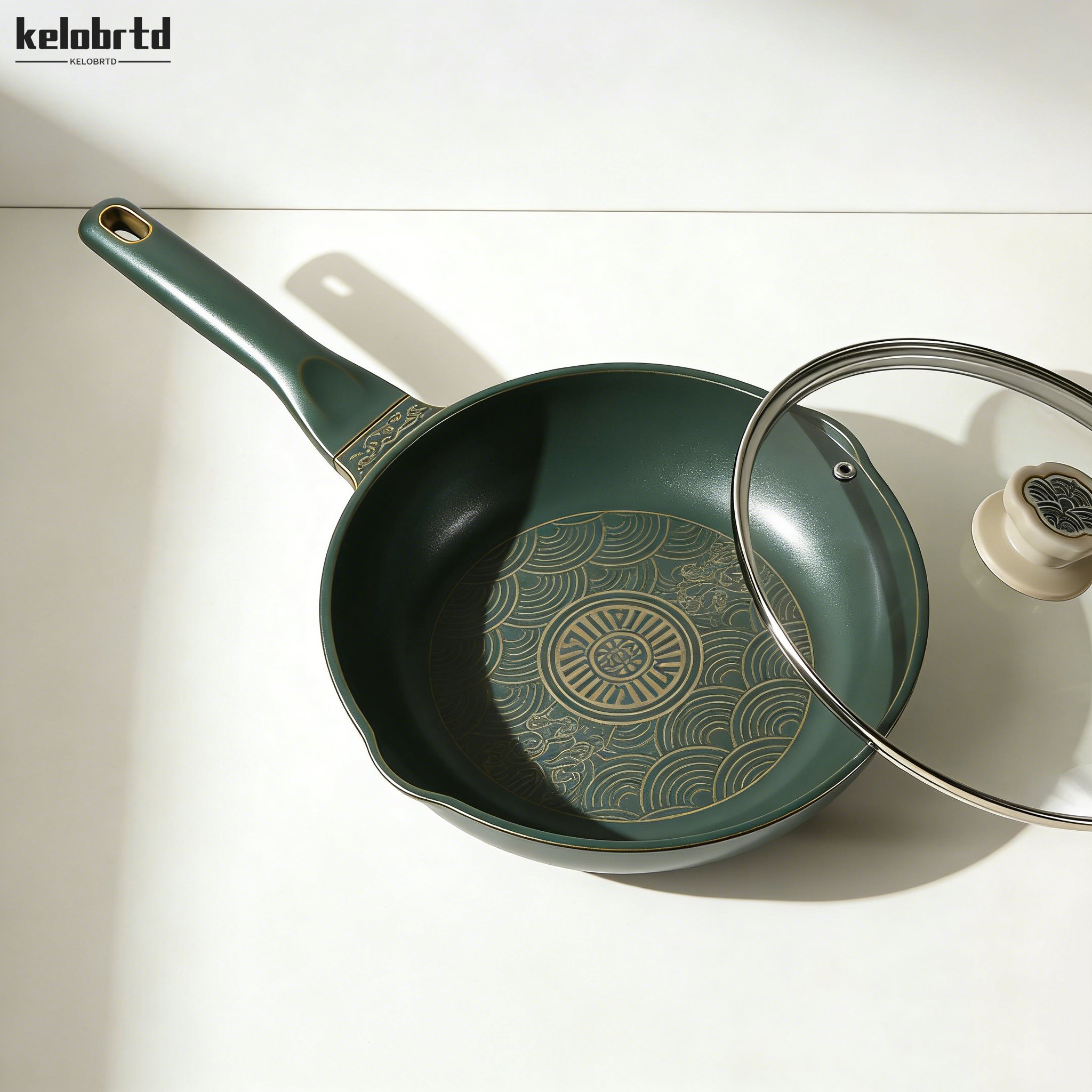 ノンスティックフライパン