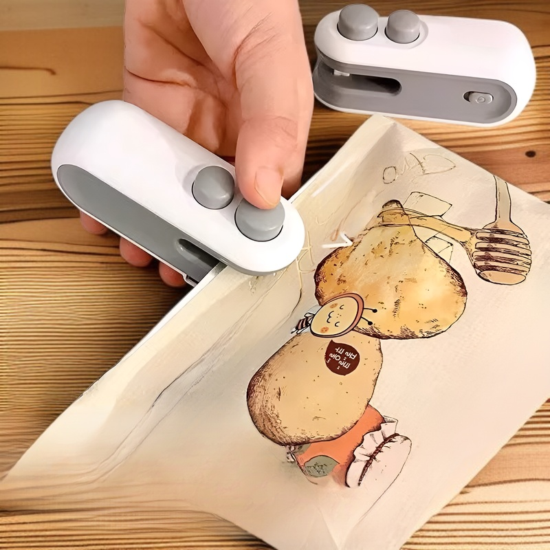 Easy to use portable bag sealer for chips and cookies