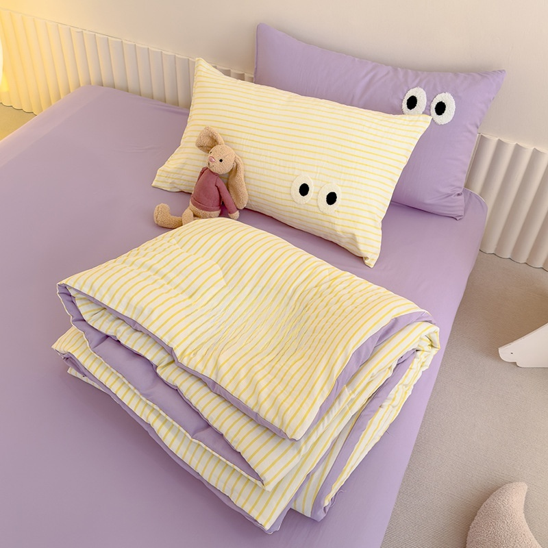 Colcha fresca de verano con algodón de nubes y cuadros