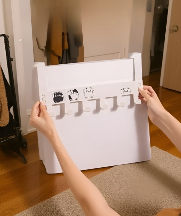 강력 접착력의 문고리 사용 예시