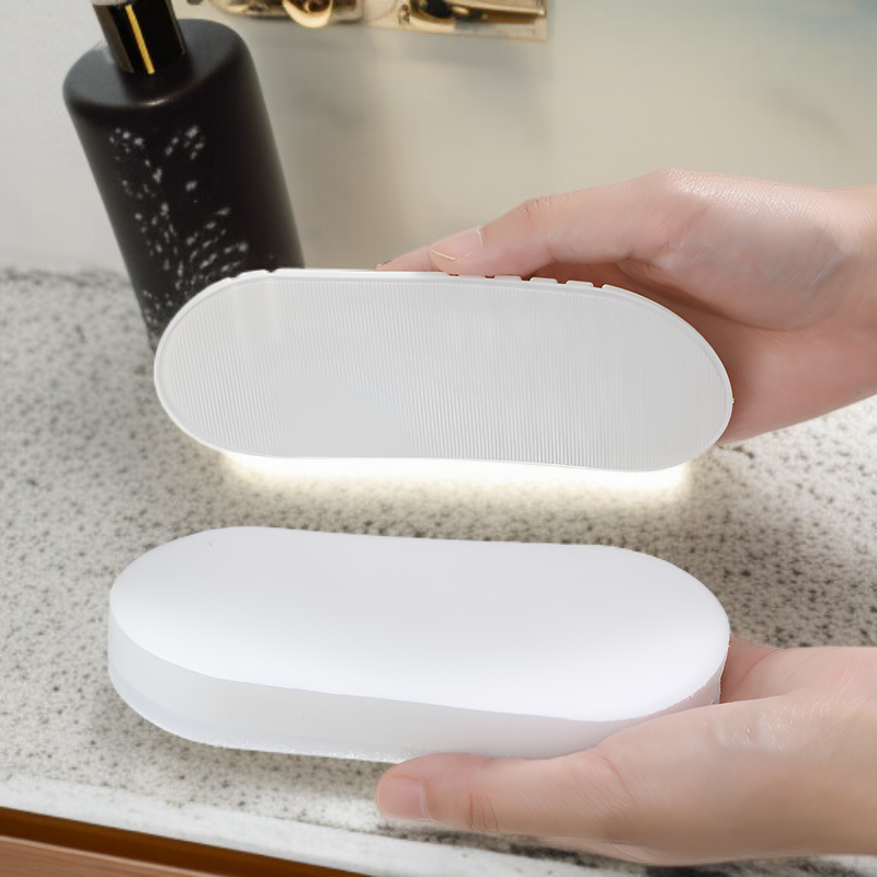 Scrub brush bending to clean tight corners