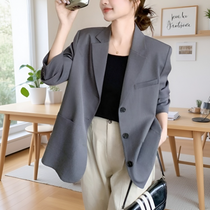 디자인감 있는 트임 나비 리본 자켓