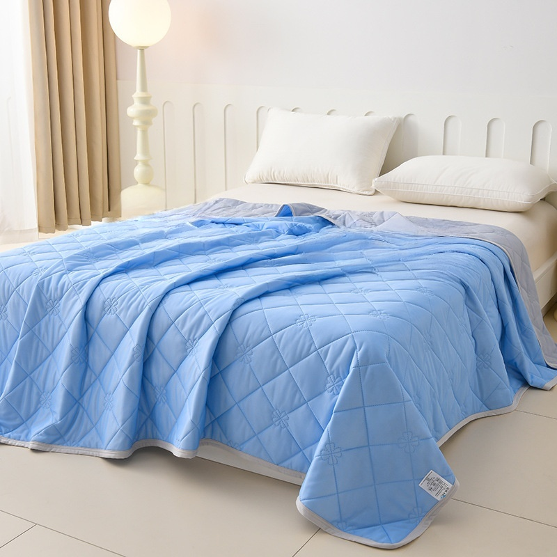 Colcha de Verano Refrescante de Seda Tipo Helado, Apta para Bebés y Madres