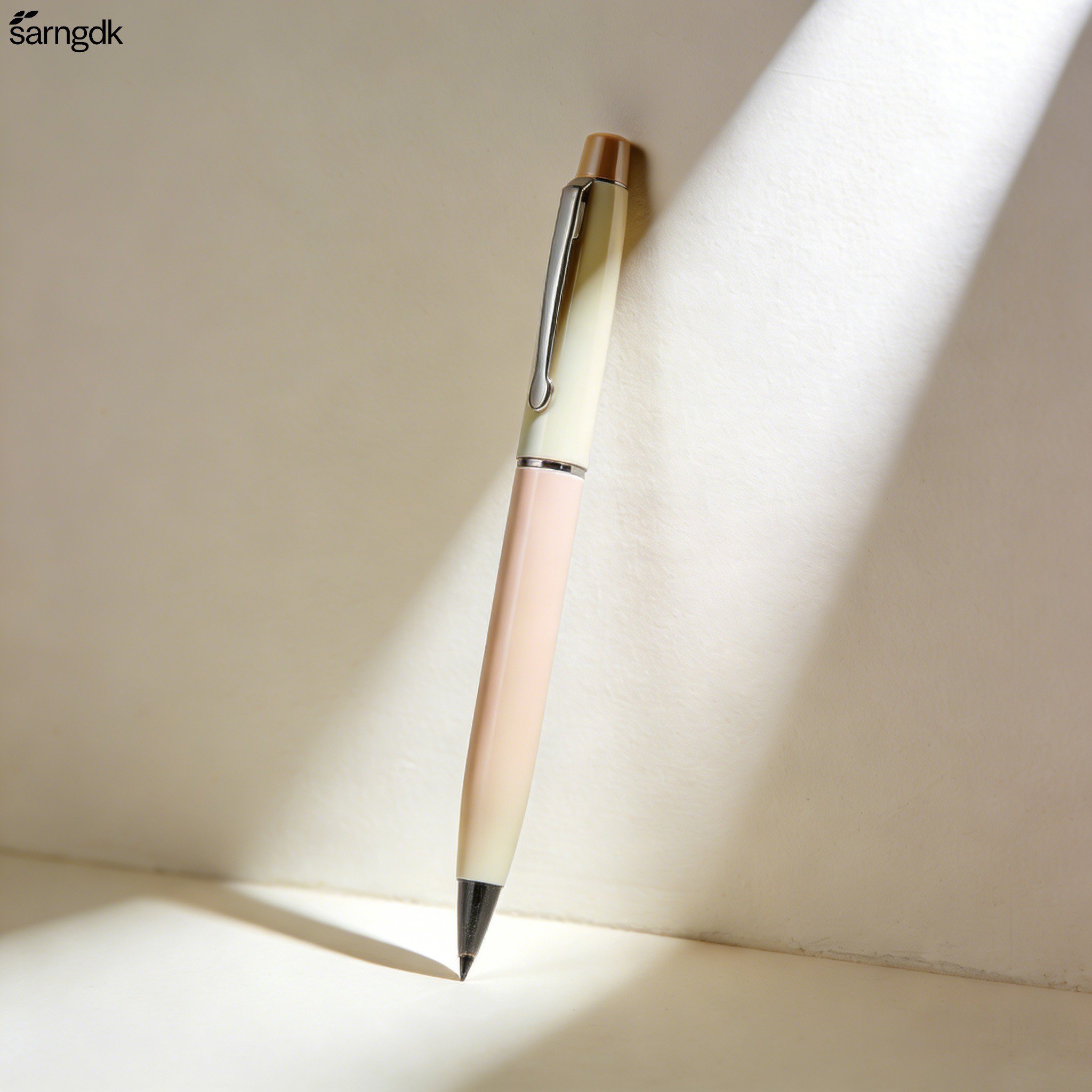 고급 샤프펜슬 클로즈업 사진