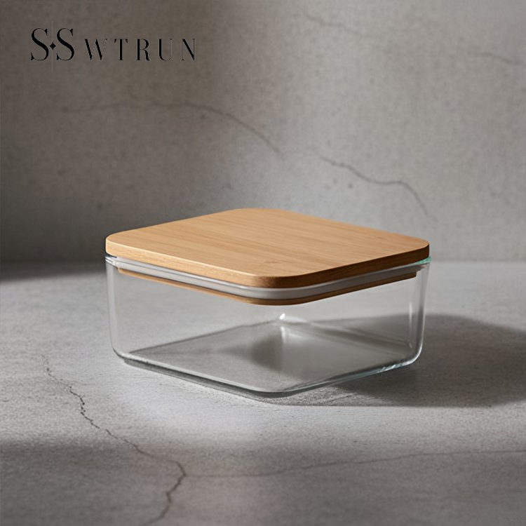 天然木色のガラス製食品保存容器2個