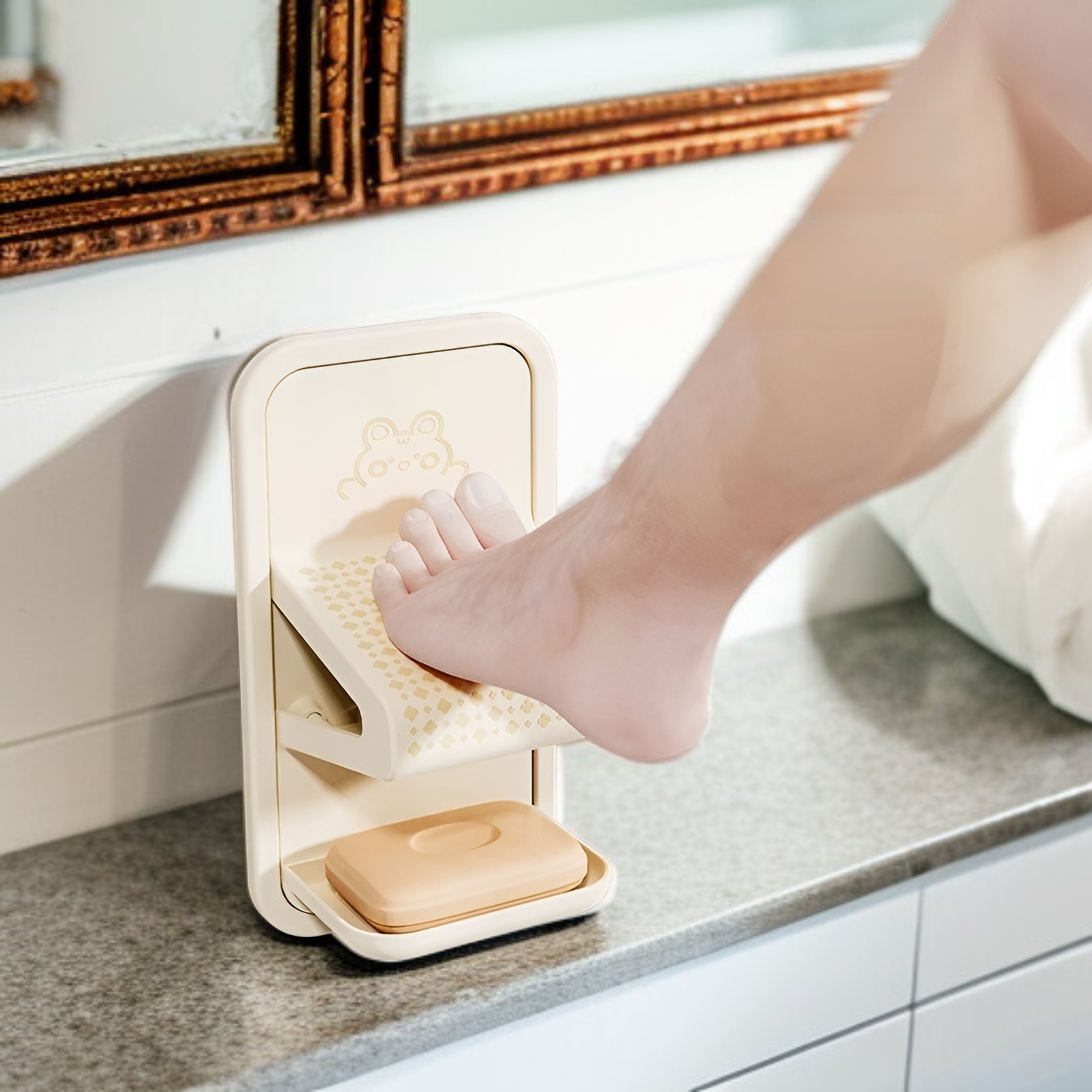 Bathroom foot washing pedal pregnant women foot rubbing hotel shower room shoe polishing pedal foot 