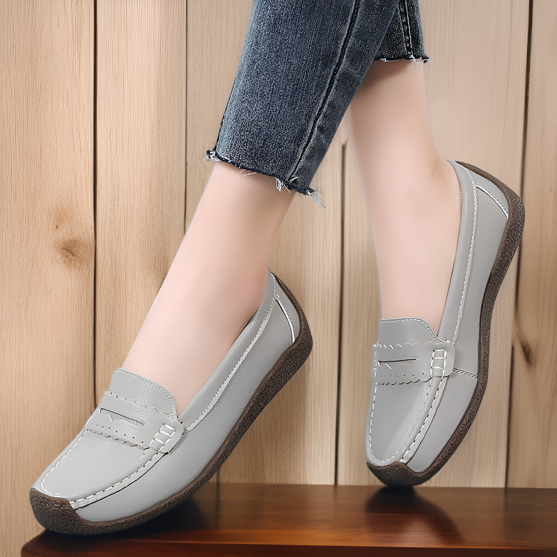 أحذية بدون كعب منخفضة