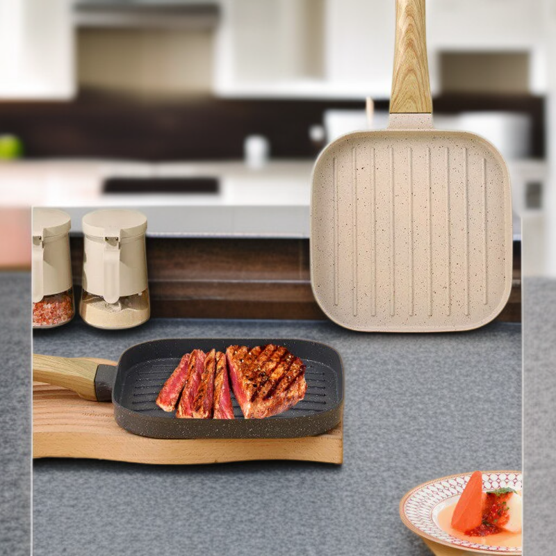 Striped Wooden Handle Non-Stick Mini Frying Pan, Home Kitchen Omelette and Egg Pan