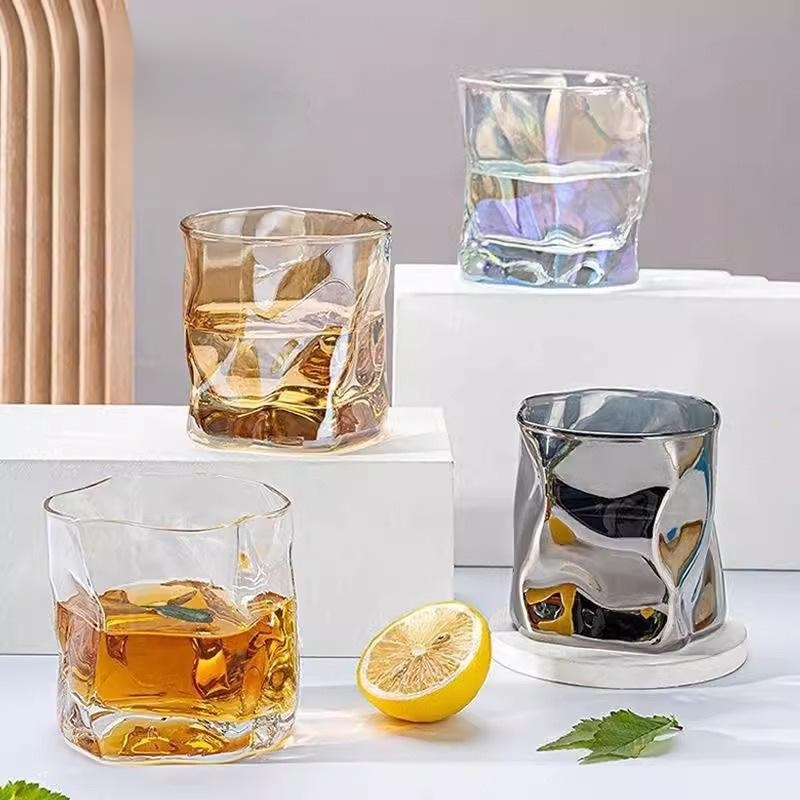 Cooling twisted glass water cup