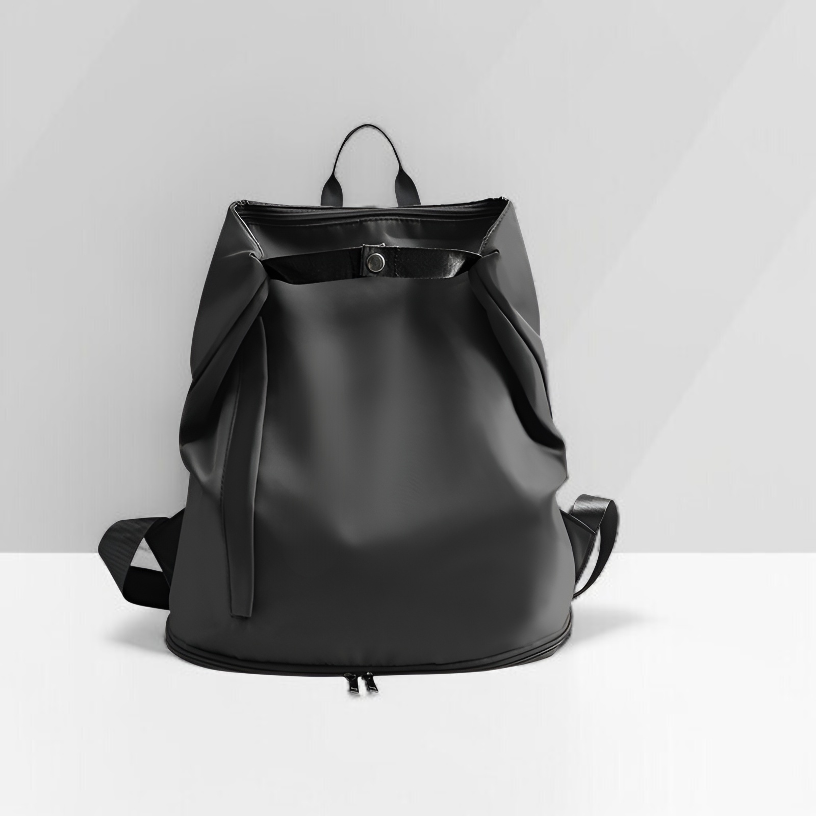 여행 중 사용되는 방수 백팩