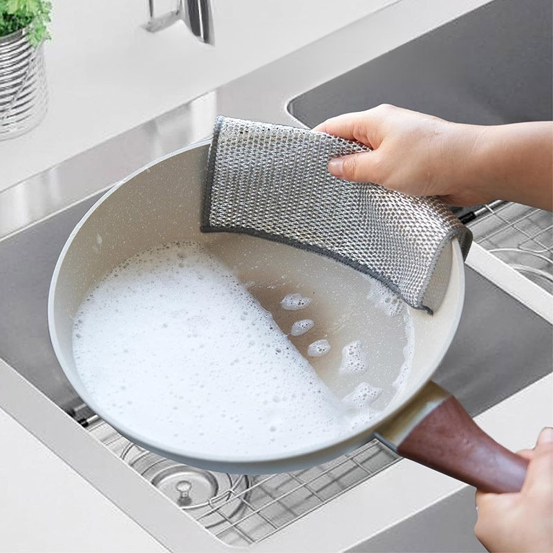 Multifunktionales Mikrofasertuch