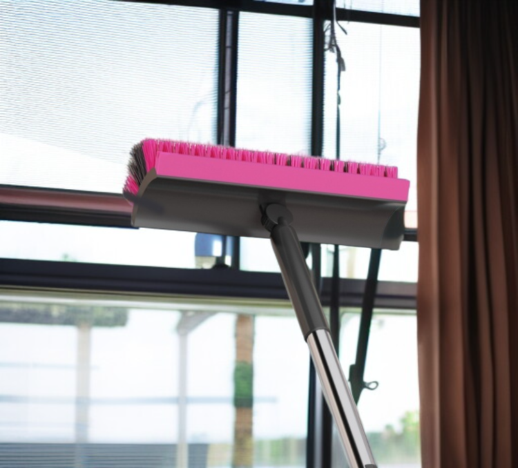 구석진 공간 청소하는 브러쉬 사용법