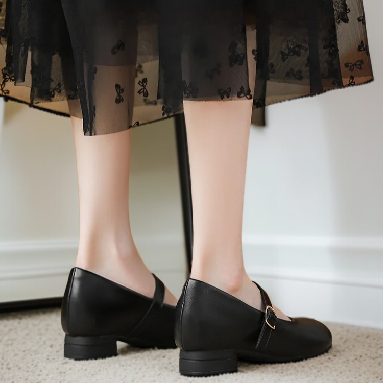 フェアリースタイルの上品なメリージェーンシューズ（女性用）2025年秋新作、シングルストラップのラウンドトゥシューズ（スカート付き）