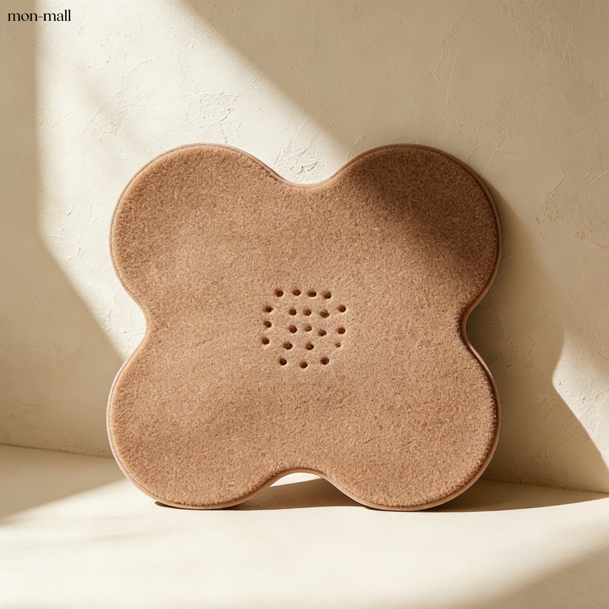 Anti-slip absorbent and draining mat