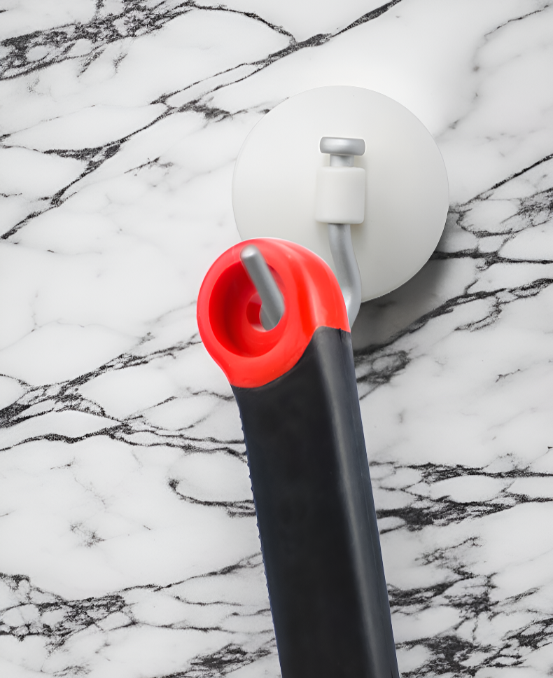 타일 줄눈 도구의 내구성을 보여주는 사진