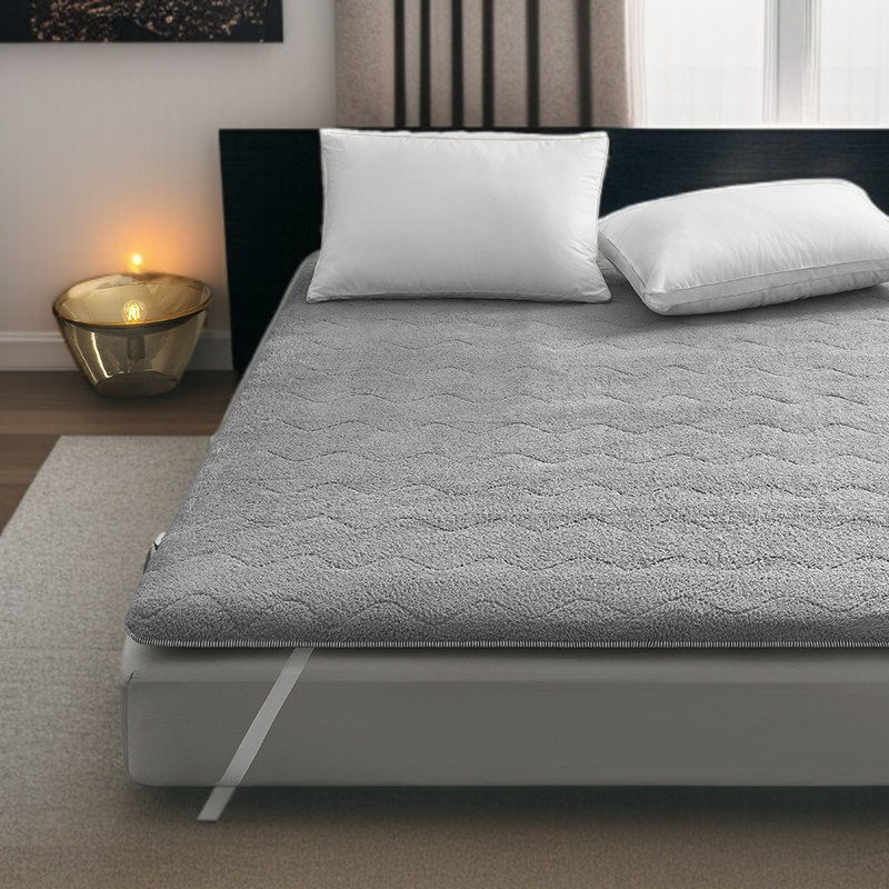 ツインマットレス畳は保温を厚くして冬に学生寮の子羊のベルベットのツインマットレスを敷くことができる