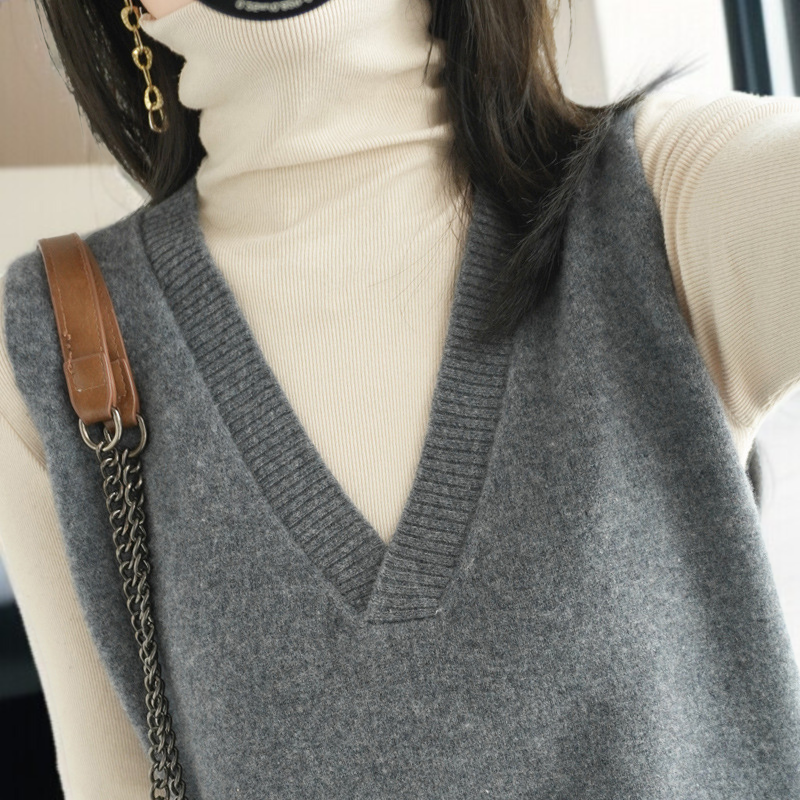 Vネックニットウエストコートウエストコート女性外部摩耗の秋と冬の新しいセットヘッド肩馬クリップ緩いノースリーブボトムシャツジャンパー