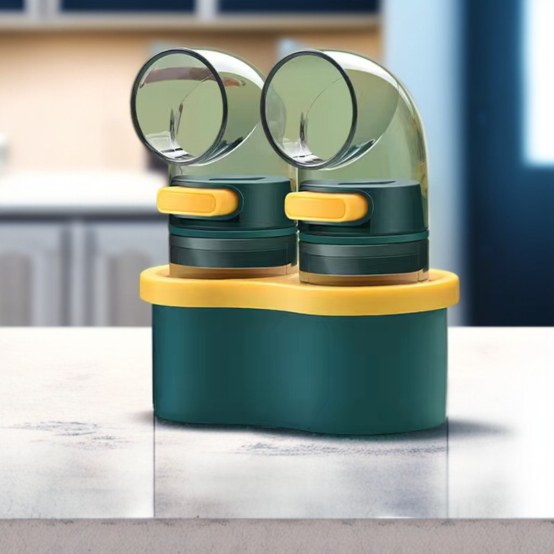 Salt dispenser bottle