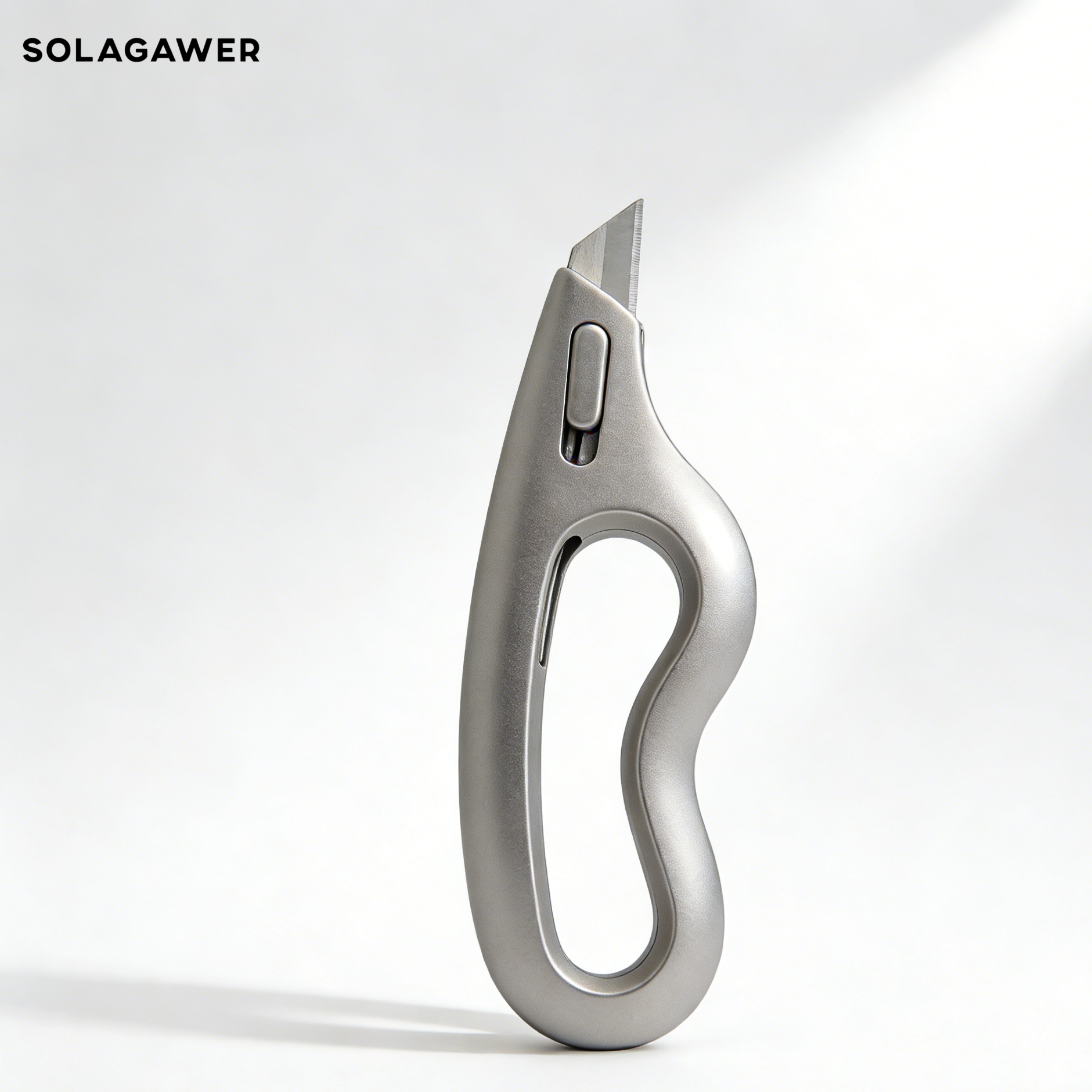 Durable utility knives with non-slip ergonomic handles